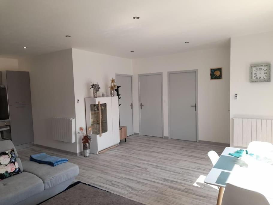 Belle Maison Neuve A 15 Min De Bordeaux Et 35 Min ซิสตาส ภายนอก รูปภาพ